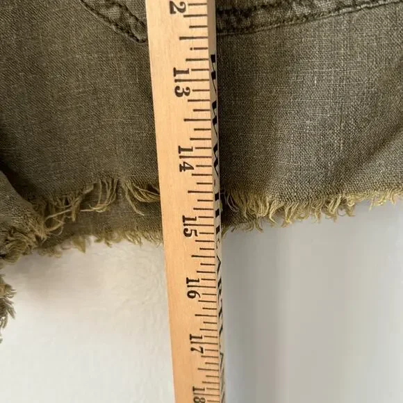 Free People Tomboy Raw Hem High Waisted Shorts Green Size Small Linen - Picture 10 of 11
